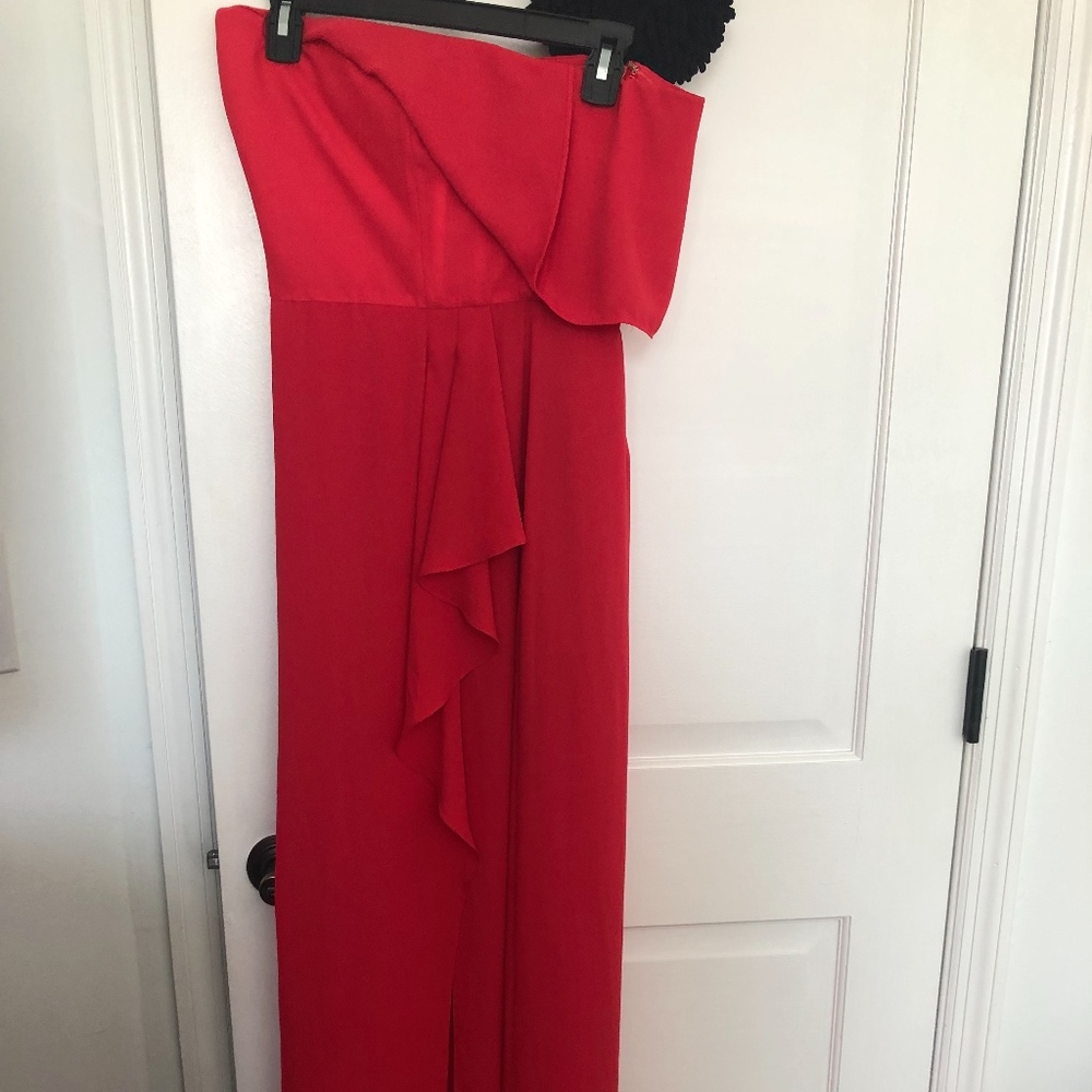 BCBGMAXAzria red dress Size 4